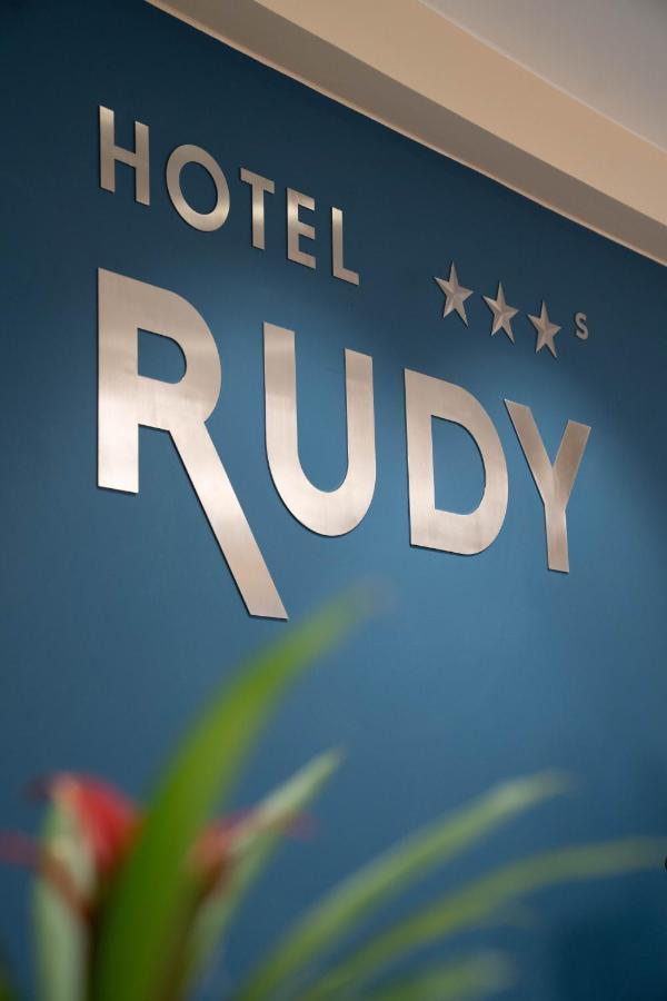 ריבה דל גארדה Hotel Rudy מראה חיצוני תמונה